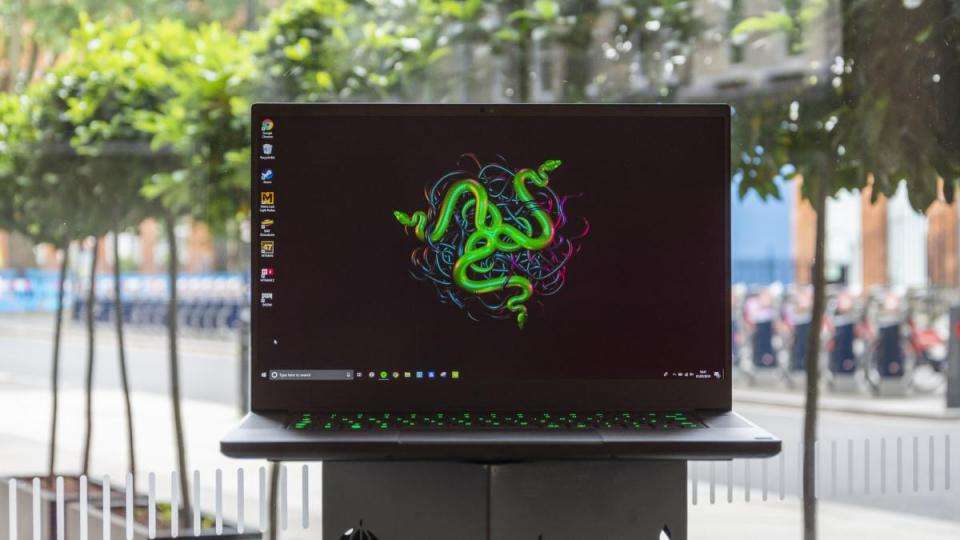 Amazon has slashed the price of the 2019 Razer Blade 15 gaming laptop